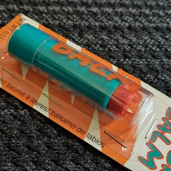 NEW!! L.A Colors Lip Balm in Wham! - Picture 5 of 6